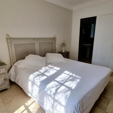 Castillon Des Baux 3* Maussane-les-Alpilles