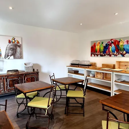 Hotel Castillon Des Baux 3*
